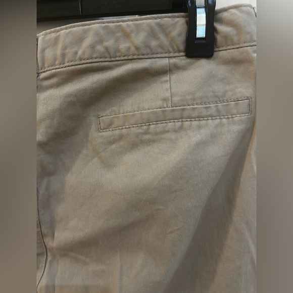 Old Navy Boot Cut Stretch Khaki Pants Petite - Picture 4 of 12